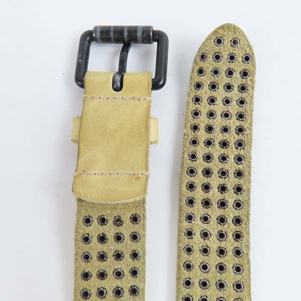 実際に弊社で買取させて頂いたHTC/エイチティーシー 4連スタッズ ベルトの画像 2枚目