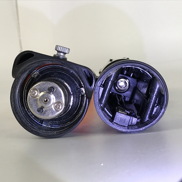 実際に弊社で買取させて頂いた【ジャンク】Hasbro/ハズブロ STAR WARS/スターウォーズ THE POWER OF FORTH ダースベイダー ライトセイバーの画像 7枚目