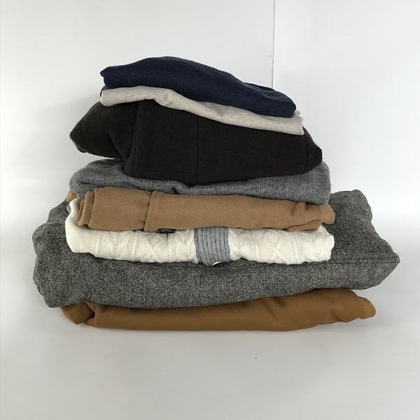 実際に弊社で買取させて頂いた【おまとめ】burberry/バーバリー AntonyMorato/アントニーモラート PaoloPecora/パオロペコラ 他 Tシャツ/ニット/コート 等の画像 1枚目