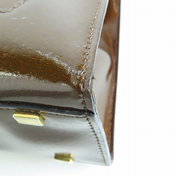 実際に弊社で買取させて頂いたCELINE/セリーヌ ガンチーニ  エナメル ハンド バッグ の画像 8枚目