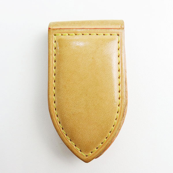 実際に弊社で買取させて頂いたLOUIS VUITTON/ルイ・ヴィトン パンスアビエ レザーマネークリップ M64692の画像 2枚目