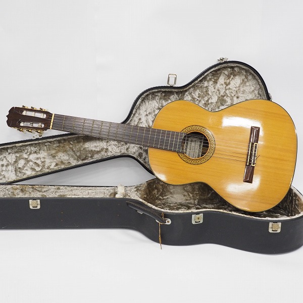 実際に弊社で買取させて頂いた★RYOJI MATSUOKA/松岡良治 LUTHIER Model No.M80 クラシックギター/ガットギター 日本製 ハードケース付