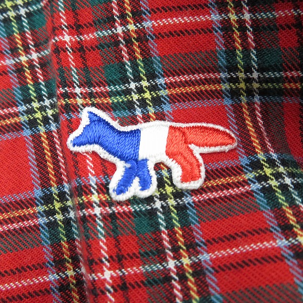 実際に弊社で買取させて頂いたMAISON KITSUNE/メゾンキツネ トリコロール フォックス ロゴ タータンチェック ボタン シャツ/39の画像 3枚目