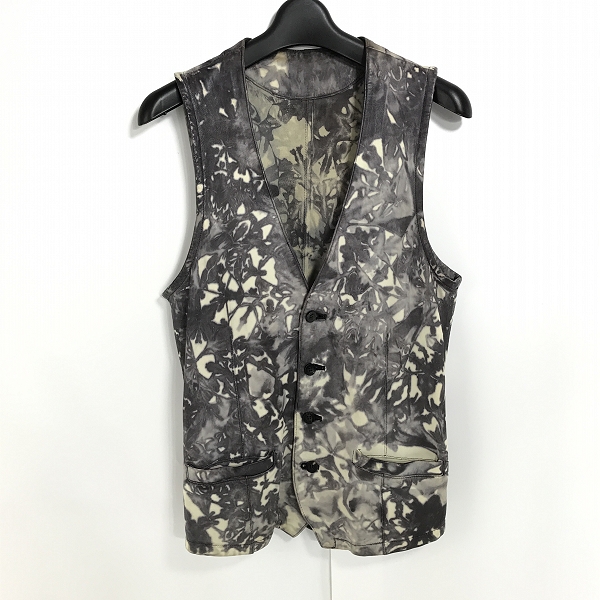実際に弊社で買取させて頂いたISAMUKATAYAMA BACKLASH/バックラッシュ シンチバック 絞り染め シープレザーベスト 1124-01 M
