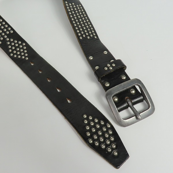 実際に弊社で買取させて頂いたRED MOON/レッドムーン スタッズ レザー ベルトの画像 2枚目