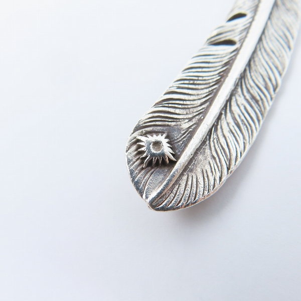 実際に弊社で買取させて頂いたARIZONA FREEDOM/アリゾナフリーダム フェザー ペンダントトップ 右向きの画像 4枚目