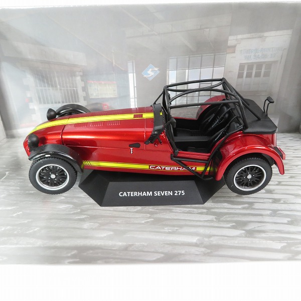実際に弊社で買取させて頂いたSOLIDO/ソリド 1/18 ケータハム セブン 275 アカデミー 2014 (レッド/イエロー)/S1801804/ミニカー/ダイキャストカーの画像 1枚目