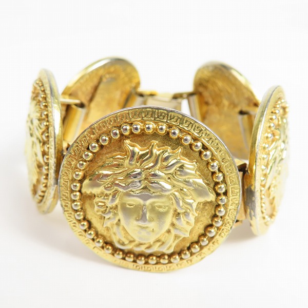 実際に弊社で買取させて頂いたGIANNI VERSACE/ジャンニヴェルサーチ コイン ブレスレットの画像 1枚目