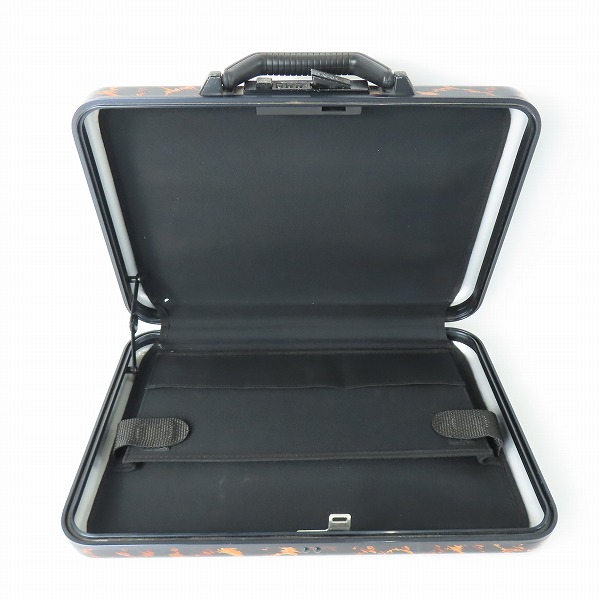 実際に弊社で買取させて頂いたZERO HALLIBURTON/ゼロハリバートン ヒョウ柄/レオパード柄 アタッシュケース/ビジネスバッグの画像 4枚目