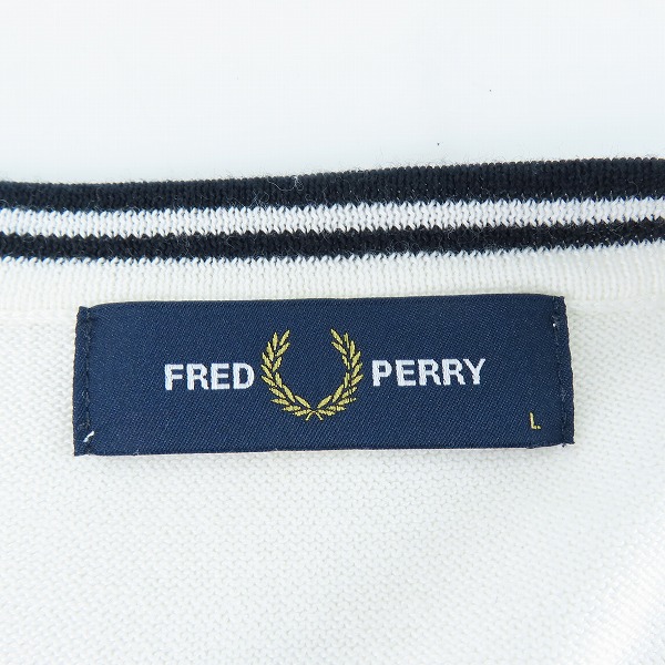 実際に弊社で買取させて頂いたFRED PERRY/フレッドペリー セーター ホワイト K5522/Lの画像 2枚目
