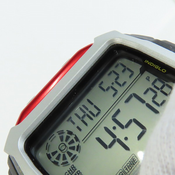 実際に弊社で買取させて頂いたTIMEX×Red Bull/タイメックス×レッドブル Cliff Dive コラボウォッチ/腕時計 TW5M20800の画像 5枚目