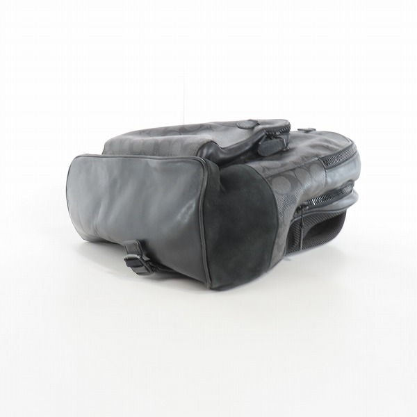 実際に弊社で買取させて頂いたCOACH/コーチ シグネチャー バックパック/リュックサック F36137の画像 2枚目