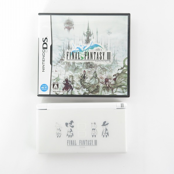 実際に弊社で買取させて頂いた【難有り】任天堂 Nintendo DS Lite FF Ⅲ CRYSTAL EDITION/ファイナルファンタジー3 クリスタルエディション 本体/ソフトの画像 1枚目