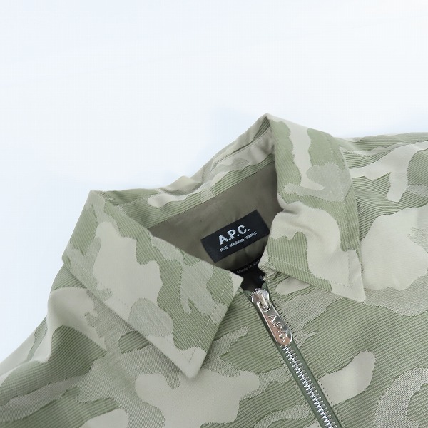 実際に弊社で買取させて頂いた【難有り】A.P.C./アーペーセー ジップアップジャケット ブルゾン カモフラ柄 Sの画像 4枚目