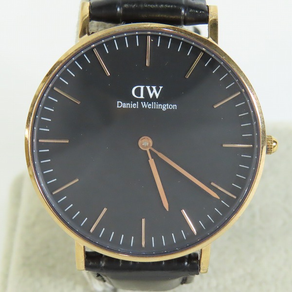 実際に弊社で買取させて頂いた【ジャンク含む/動作未確認】Daniel Wellington/ダニエルウェリントン Classic クラシック 純正ベルト付 2点セットの画像 2枚目