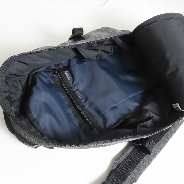 実際に弊社で買取させて頂いたPORTER/ポーター FUNCTION BIOLINER ワンショルダー スリングショルダーバッグの画像 4枚目