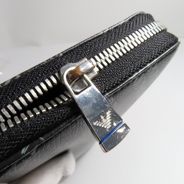 実際に弊社で買取させて頂いたEMPORIO ARMANI/エンポリオアルマーニ ロゴ総柄 ラウンドジップ長財布の画像 7枚目