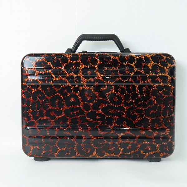 実際に弊社で買取させて頂いたZERO HALLIBURTON/ゼロハリバートン ヒョウ柄/レオパード柄 アタッシュケース/ビジネスバッグの画像 1枚目