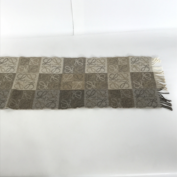 実際に弊社で買取させて頂いたLOEWE/ロエベ アナグラム マフラー ストール/28003861の画像 3枚目