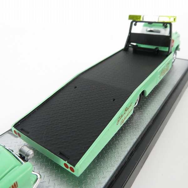 実際に弊社で買取させて頂いたM2 MACHINES/M2マシーン 1/64 コカ・コーラ TW11 1958 Chevrolet Spartan LCF &1955 Chevrolet Bel Air Gasser ミニカーの画像 3枚目