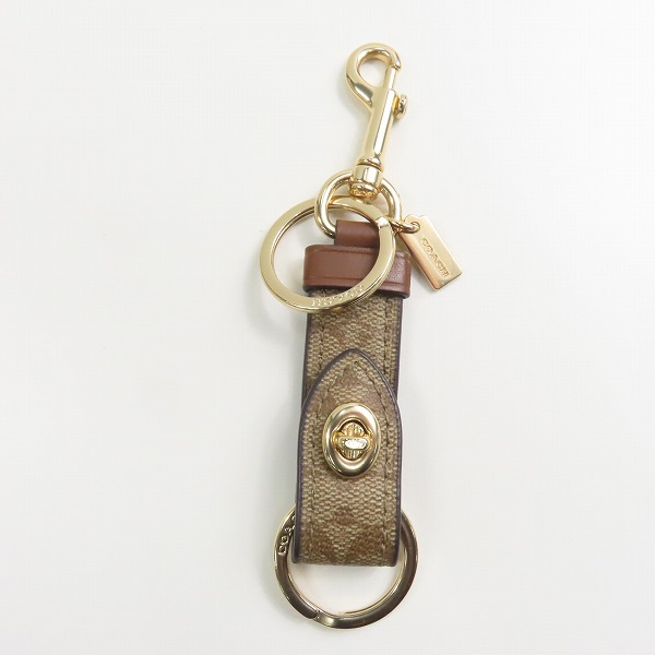 実際に弊社で買取させて頂いたCOACH/コーチ シグネチャー キーリング ワンクリップの画像 1枚目