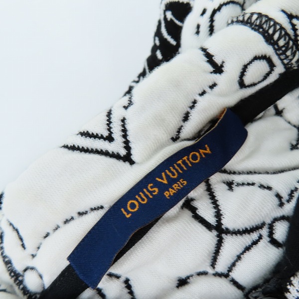 実際に弊社で買取させて頂いた【JPタグ】LOUIS VUITTON/ルイヴィトン NBA モノグラム ジップアップパーカー RM212M Mの画像 2枚目