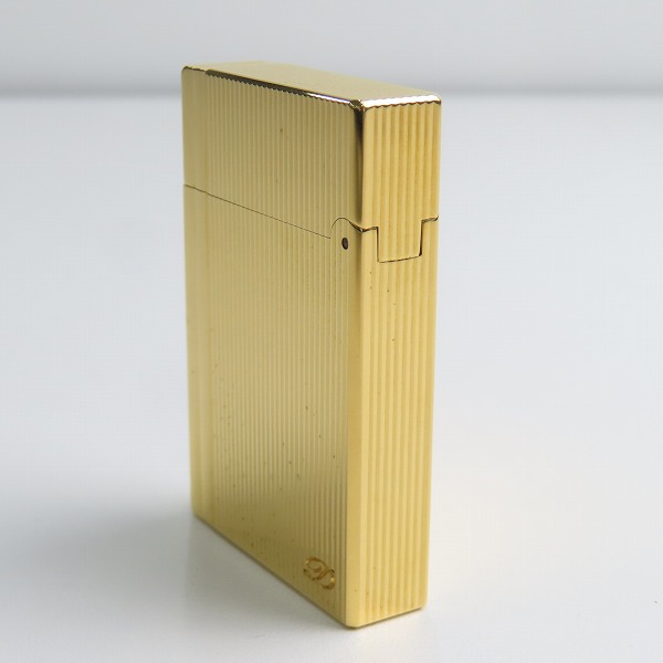 実際に弊社で買取させて頂いたS.T.Dupont/デュポン GATSBY/ギャッツビー ヴァーティカル ライン ゴールド ガスライターの画像 4枚目