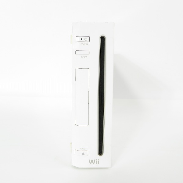 実際に弊社で買取させて頂いた任天堂/Nintendo/ニンテンドー Wii 本体 RVL-001 ソフト 3点/リモコン 2個/ヌンチャク付き【簡易動作確認済】の画像 1枚目