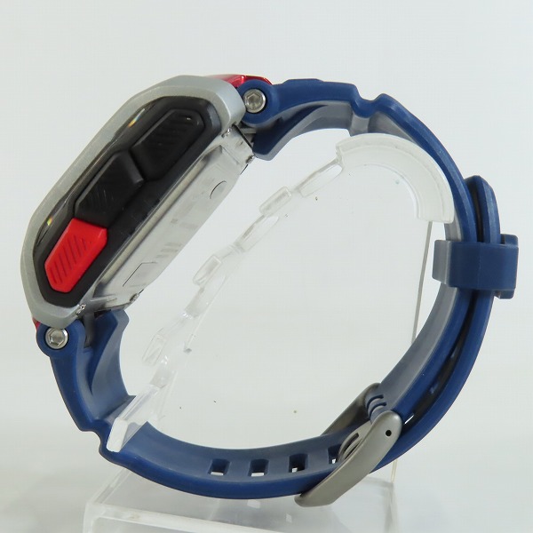 実際に弊社で買取させて頂いたTIMEX×Red Bull/タイメックス×レッドブル Cliff Dive コラボウォッチ/腕時計 TW5M20800の画像 1枚目