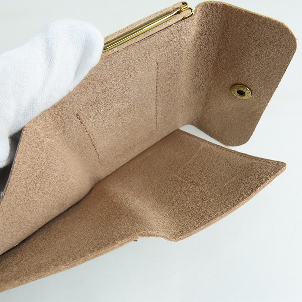 実際に弊社で買取させて頂いたIL BISONTE/イルビゾンテ レザー がま口 二つ折り財布/ウォレット グレー系 54192-3-04440の画像 4枚目