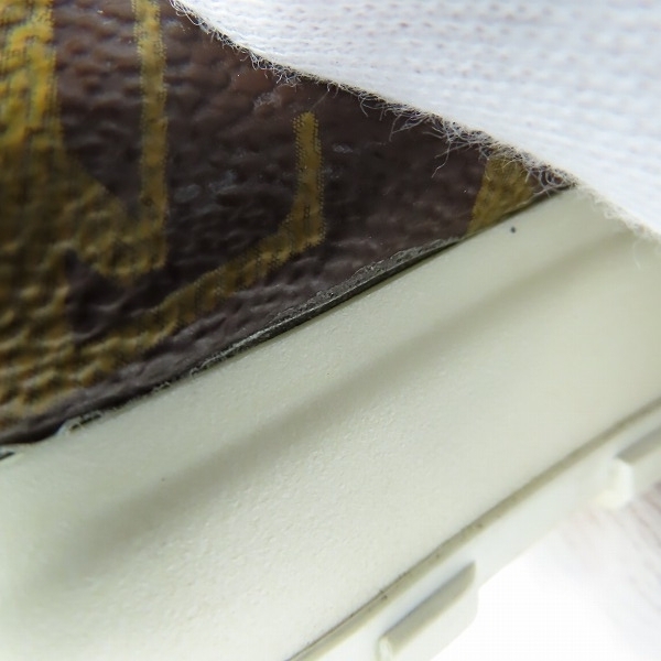 実際に弊社で買取させて頂いたLOUIS VUITTON/ルイヴィトン モノグラム ランアウェイ スニーカー 6.5の画像 9枚目