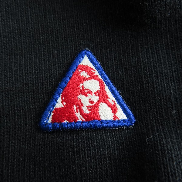 実際に弊社で買取させて頂いたHYSTERIC GLAMOUR/ヒステリックグラマー ロゴ刺繍 プルオーバーパーカー 02171CF07 Sの画像 4枚目