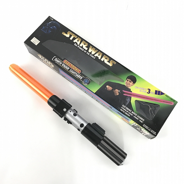 実際に弊社で買取させて頂いた【ジャンク】Hasbro/ハズブロ STAR WARS/スターウォーズ THE POWER OF FORTH ダースベイダー ライトセイバー