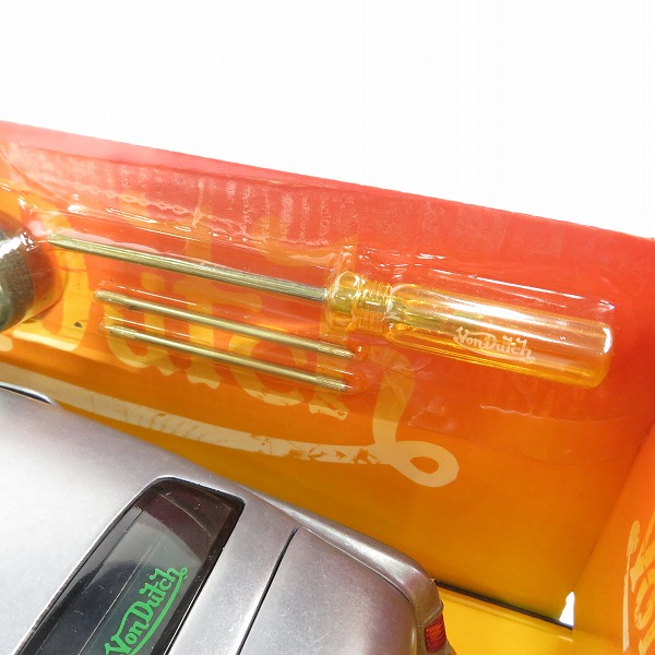 実際に弊社で買取させて頂いたJada toys/ジェイダトイズ 1/24 Von Dutch Garage '51 MERCURY マーキュリー ホットロッド ミニカーの画像 5枚目