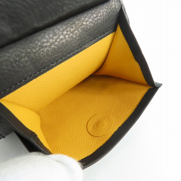 実際に弊社で買取させて頂いたGANZO/ガンゾ レザー 小銭入れ付き コンパクトウォレット 二つ折り 0057798の画像 5枚目