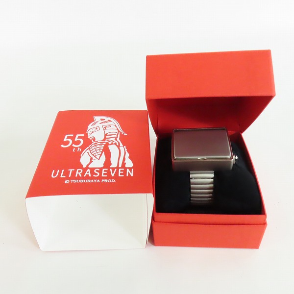 実際に弊社で買取させて頂いた円谷プロダクション ウルトラマンセブン 55th ビデオシーバー デジタルウォッチの画像 8枚目