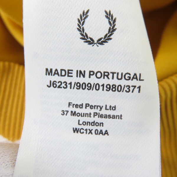 実際に弊社で買取させて頂いた【未使用】FRED PERRY/フレッドペリー TAPED TRACK JACKET/トラックジャケット イエロー J6231 Mの画像 3枚目