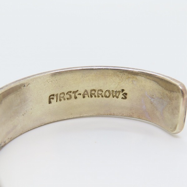 実際に弊社で買取させて頂いた【ワランティ付き】FIRST ARROW'S/ファーストアローズ 唐草彫りバングル BR-026の画像 7枚目