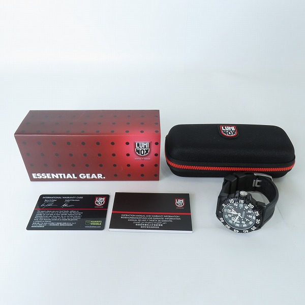 実際に弊社で買取させて頂いたLUMI-NOX/ルミノックス SERIES 3050/3950 クォーツ腕時計の画像 6枚目