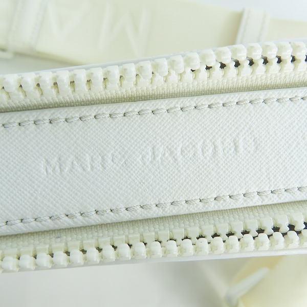 実際に弊社で買取させて頂いたMARC JACOBS/マークジェイコブス THE SNAPSHOT ショルダーバッグ ホワイトの画像 4枚目