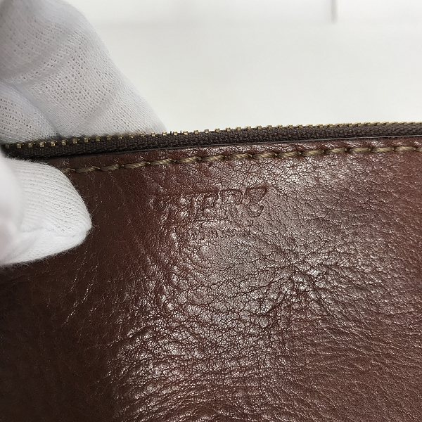 実際に弊社で買取させて頂いたHERZ/ヘルツ 2ポケットウエストバッグの画像 4枚目
