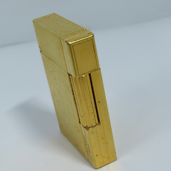 実際に弊社で買取させて頂いたS.T.Dupont/デュポン GATSBY/ギャッツビー ヴァーティカル ライン ガスライターの画像 3枚目