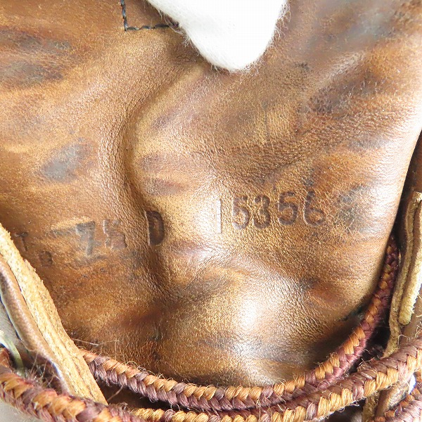 実際に弊社で買取させて頂いたRED WING/レッドウィング ラウンドトゥブーツ 刺繍羽タグ 7.5Dの画像 5枚目