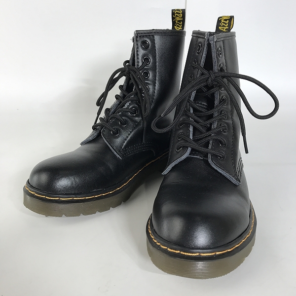実際に弊社で買取させて頂いたDr. Martens/ドクターマーチン 8ホール ブーツ 11822002/UK5