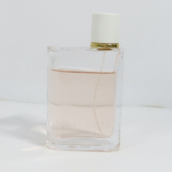 実際に弊社で買取させて頂いたBURBERRY/バーバリー ハー ブロッサム オードトワレ 50mlの画像 1枚目