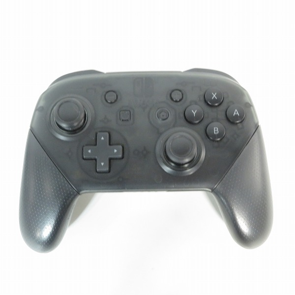 実際に弊社で買取させて頂いたNintendo/任天堂 Switch Pro コントローラー/プロコン HAC-A-FSSKA【簡易動作確認済】の画像 3枚目
