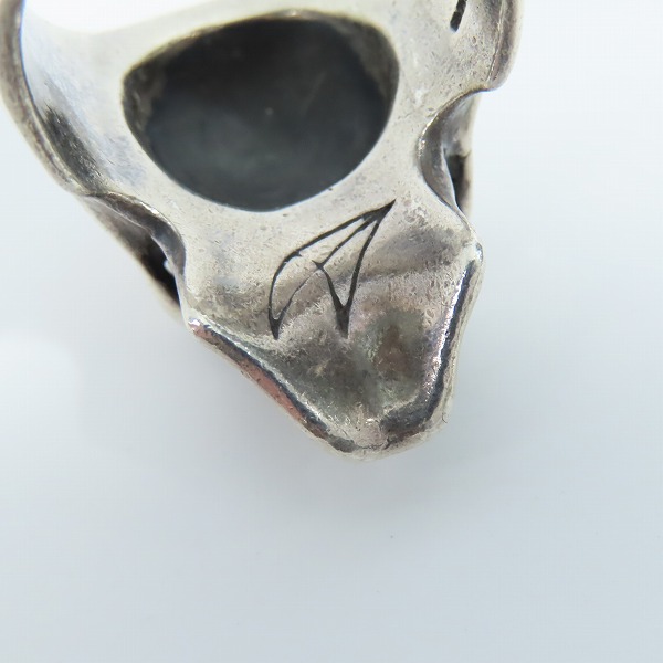 実際に弊社で買取させて頂いたCRAZY PIG DESIGNS/クレイジーピッグ エングレーブスカルリング 24.5-25.5号の画像 6枚目