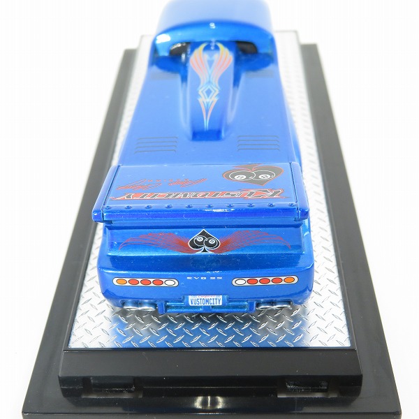 実際に弊社で買取させて頂いたKUSTOMCITY/カスタムシティ ARTIST PROOF SERIES EVO SS DRAG BUS FEATURED EDITION KANDY BLUE ミニカーの画像 4枚目