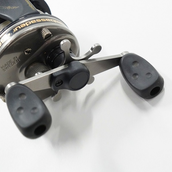 実際に弊社で買取させて頂いたAbuGarcia/アブガルシア ambassador 4600C Gunnar アンバサダー 右ハンドル ベイトリールの画像 4枚目