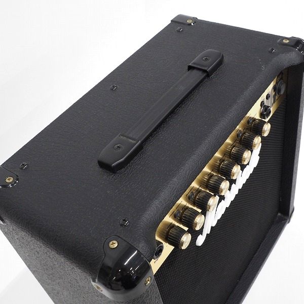 実際に弊社で買取させて頂いた★Marshall/マーシャル MG15FX ギターアンプ コンボアンプ 【動作確認済み】の画像 3枚目